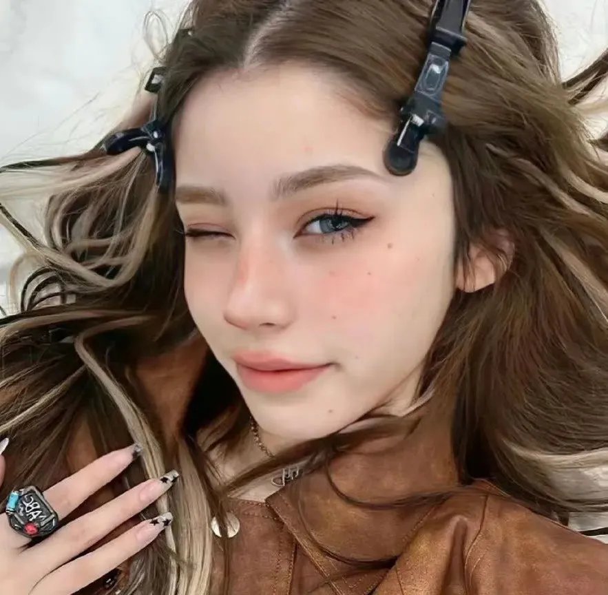 村女游埠